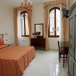 La Locandiera