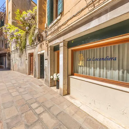 La Locandiera Bed and breakfast 3*