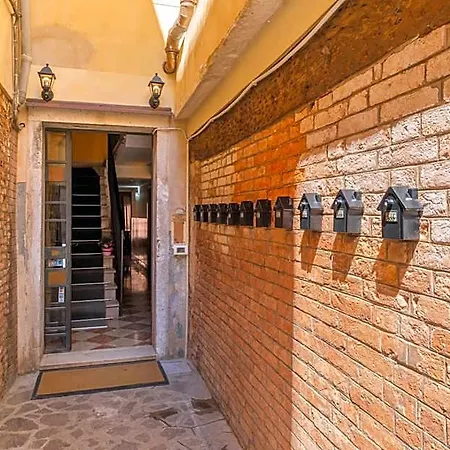 La Locandiera 4* Venice