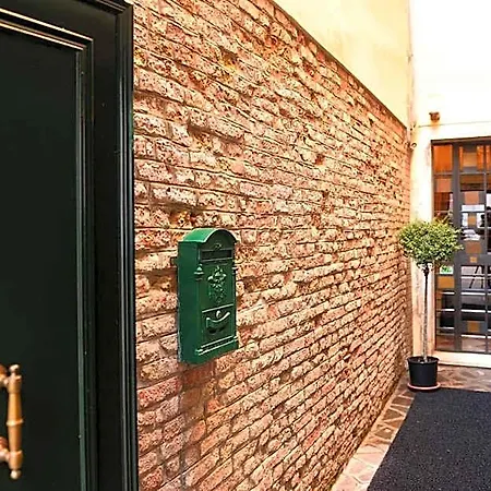 La Locandiera 4* Venice