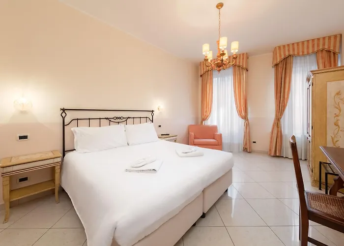 拉罗坎第拉酒店