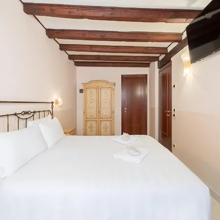 Couette-café La Locandiera 4*