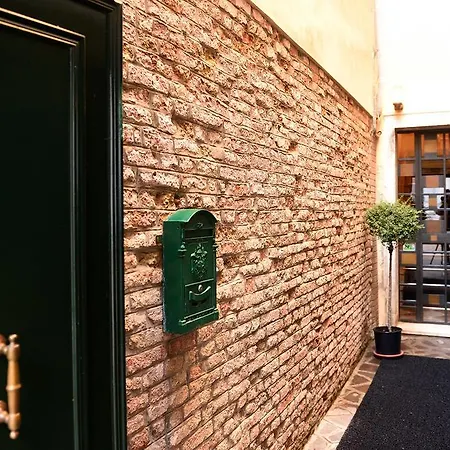 La Locandiera Couette-café Venise