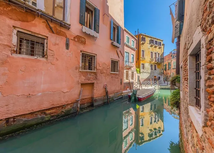 La Locandiera Panzió Velence